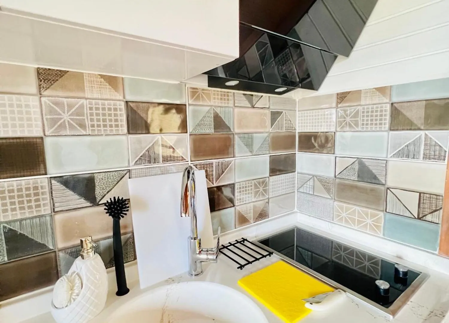 Satsumania Village Parlak Accommodatie bij particulieren